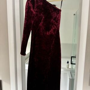 Lovely burgundy holiday dress